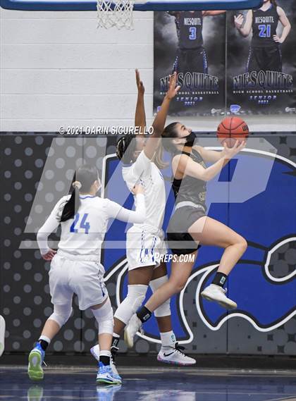 Thumbnail 1 in Salpointe Catholic @ Mesquite photogallery.