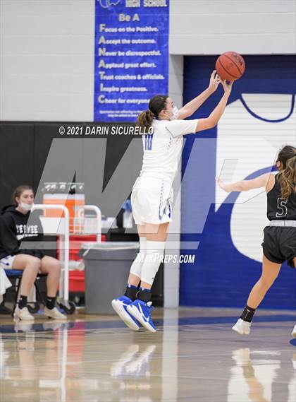 Thumbnail 2 in Salpointe Catholic @ Mesquite photogallery.