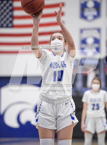 Thumbnail 2 in Salpointe Catholic @ Mesquite photogallery.