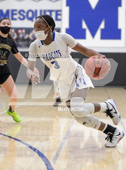 Thumbnail 1 in Salpointe Catholic @ Mesquite photogallery.