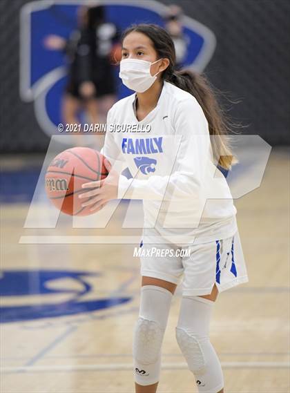 Thumbnail 1 in Salpointe Catholic @ Mesquite photogallery.