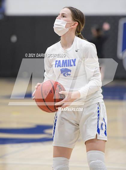 Thumbnail 1 in Salpointe Catholic @ Mesquite photogallery.