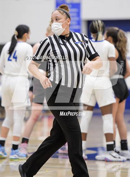 Thumbnail 1 in Salpointe Catholic @ Mesquite photogallery.