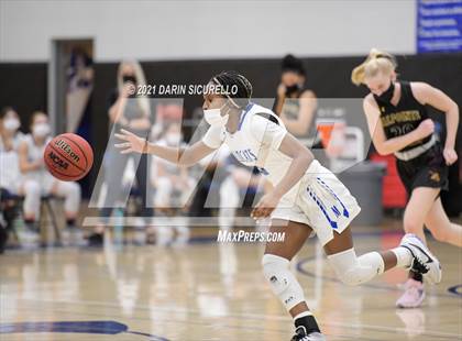 Thumbnail 3 in Salpointe Catholic @ Mesquite photogallery.