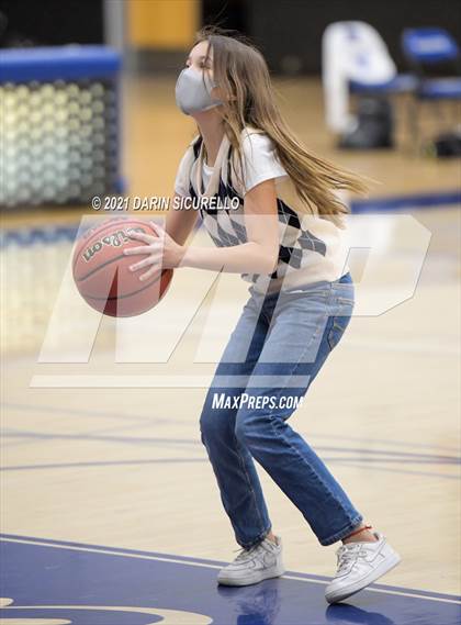 Thumbnail 3 in Salpointe Catholic @ Mesquite photogallery.