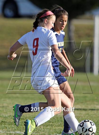 Thumbnail 2 in Notre Dame-Fairfield @ St. Bernard (CIAC Class M 1st Round) photogallery.