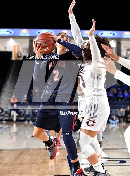 Thumbnail 1 in Chaminade vs. King (CIF SS DIV 1 Final) photogallery.
