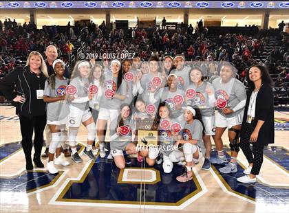 Thumbnail 1 in Chaminade vs. King (CIF SS DIV 1 Final) photogallery.