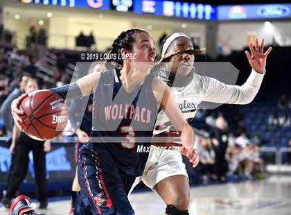 Thumbnail 3 in Chaminade vs. King (CIF SS DIV 1 Final) photogallery.