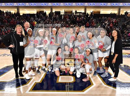 Thumbnail 2 in Chaminade vs. King (CIF SS DIV 1 Final) photogallery.