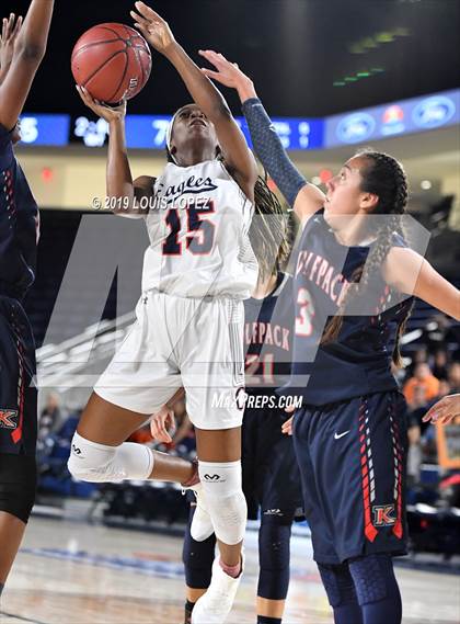 Thumbnail 3 in Chaminade vs. King (CIF SS DIV 1 Final) photogallery.