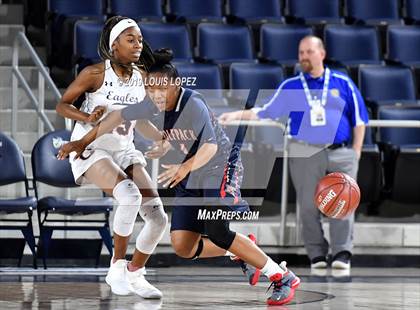 Thumbnail 2 in Chaminade vs. King (CIF SS DIV 1 Final) photogallery.