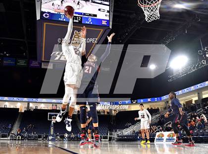Thumbnail 1 in Chaminade vs. King (CIF SS DIV 1 Final) photogallery.