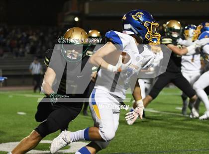 Thumbnail 2 in Aloha @ Jesuit photogallery.
