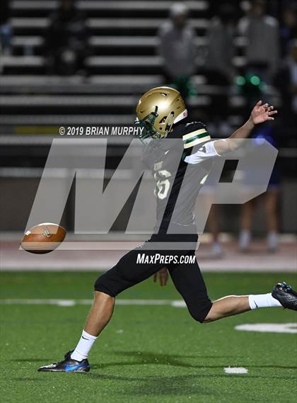 Thumbnail 1 in Aloha @ Jesuit photogallery.