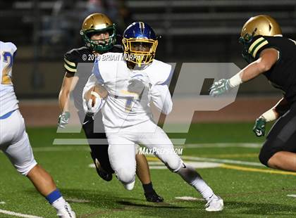 Thumbnail 2 in Aloha @ Jesuit photogallery.