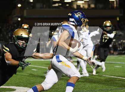Thumbnail 3 in Aloha @ Jesuit photogallery.