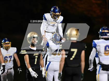 Thumbnail 3 in Aloha @ Jesuit photogallery.