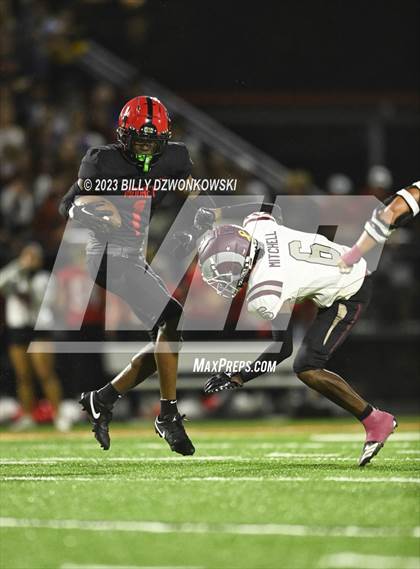 Thumbnail 3 in Riverview Sarasota @ Cardinal Mooney photogallery.