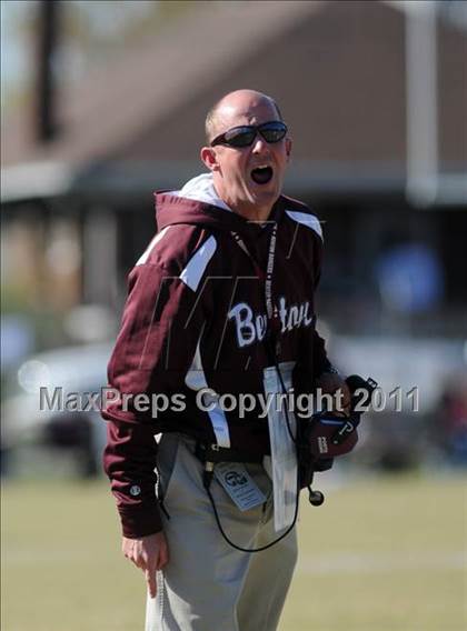Thumbnail 3 in Benton vs. Red Bud (IHSA Class 3A First Round Playoff) photogallery.
