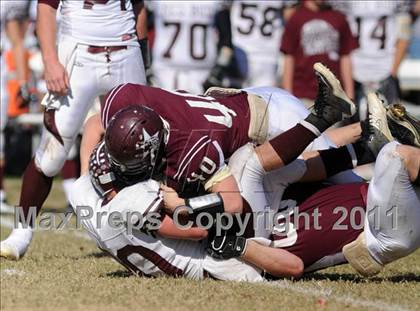 Thumbnail 3 in Benton vs. Red Bud (IHSA Class 3A First Round Playoff) photogallery.