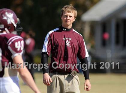 Thumbnail 3 in Benton vs. Red Bud (IHSA Class 3A First Round Playoff) photogallery.