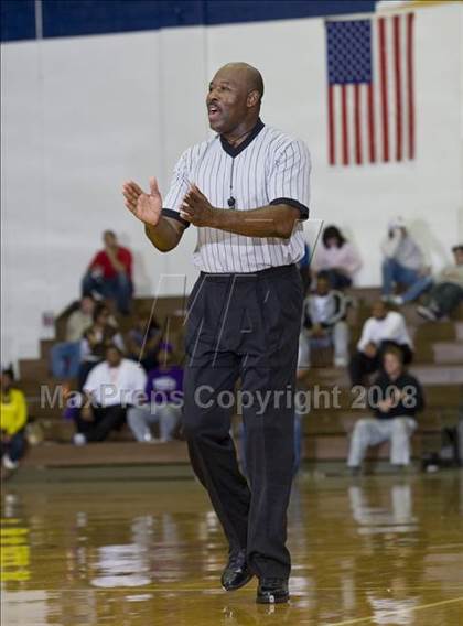 Thumbnail 3 in Arlington Martin vs Houston Wheatley (Whataburger Basketball Tournament) photogallery.