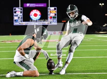 Thumbnail 2 in Waskom vs. Franklin (UIL 3A Semifinal Playoff) photogallery.
