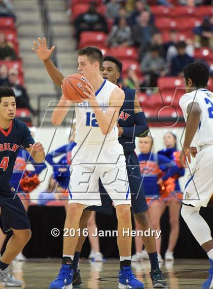 Thumbnail 3 in Findlay Prep vs. Bishop Gorman (Big City Showdown) photogallery.