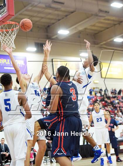 Thumbnail 3 in Findlay Prep vs. Bishop Gorman (Big City Showdown) photogallery.