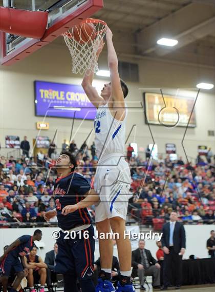 Thumbnail 2 in Findlay Prep vs. Bishop Gorman (Big City Showdown) photogallery.
