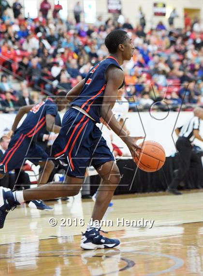 Thumbnail 2 in Findlay Prep vs. Bishop Gorman (Big City Showdown) photogallery.