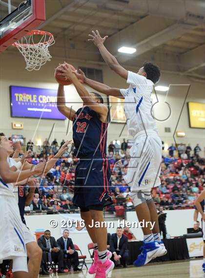 Thumbnail 2 in Findlay Prep vs. Bishop Gorman (Big City Showdown) photogallery.