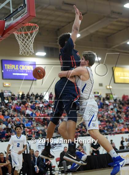 Thumbnail 2 in Findlay Prep vs. Bishop Gorman (Big City Showdown) photogallery.