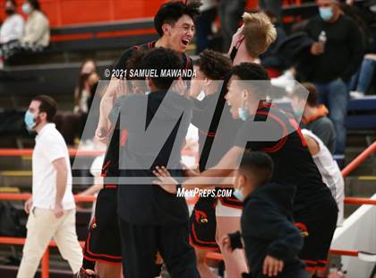 Thumbnail 1 in Beverly Hills vs Santa Clarita Christian (The Beverly Hills Basketball Tournament) photogallery.