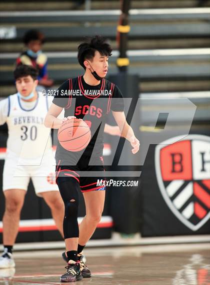 Thumbnail 1 in Beverly Hills vs Santa Clarita Christian (The Beverly Hills Basketball Tournament) photogallery.