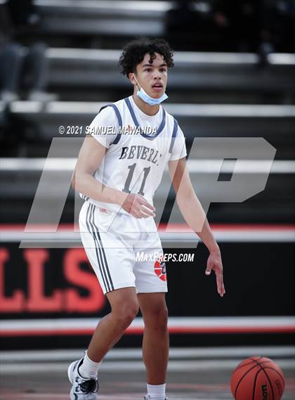 Thumbnail 3 in Beverly Hills vs Santa Clarita Christian (The Beverly Hills Basketball Tournament) photogallery.