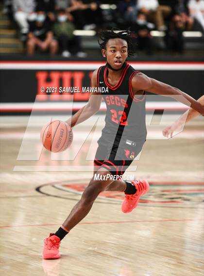 Thumbnail 3 in Beverly Hills vs Santa Clarita Christian (The Beverly Hills Basketball Tournament) photogallery.