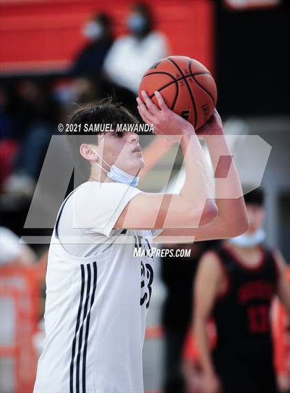 Thumbnail 1 in Beverly Hills vs Santa Clarita Christian (The Beverly Hills Basketball Tournament) photogallery.