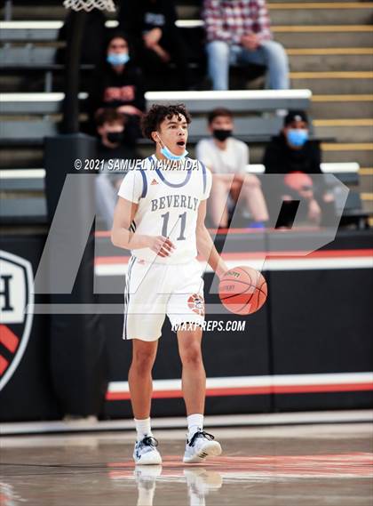 Thumbnail 1 in Beverly Hills vs Santa Clarita Christian (The Beverly Hills Basketball Tournament) photogallery.
