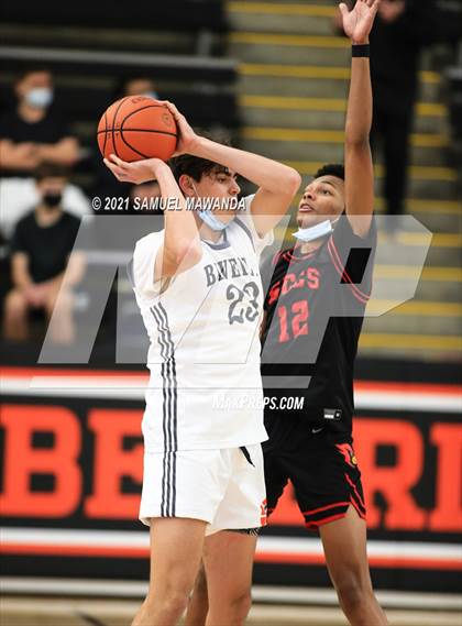 Thumbnail 1 in Beverly Hills vs Santa Clarita Christian (The Beverly Hills Basketball Tournament) photogallery.