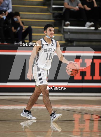 Thumbnail 3 in Beverly Hills vs Santa Clarita Christian (The Beverly Hills Basketball Tournament) photogallery.