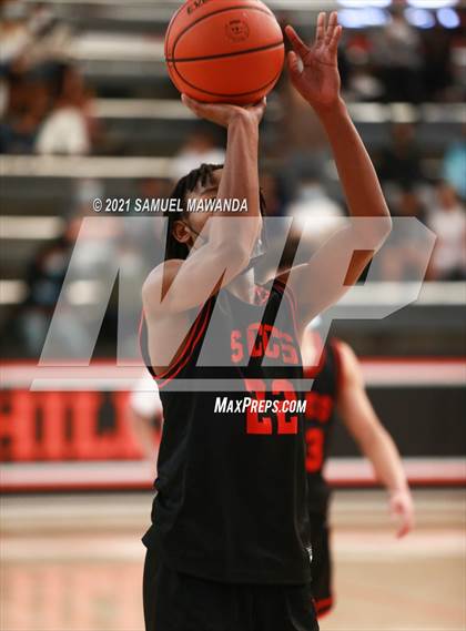 Thumbnail 2 in Beverly Hills vs Santa Clarita Christian (The Beverly Hills Basketball Tournament) photogallery.