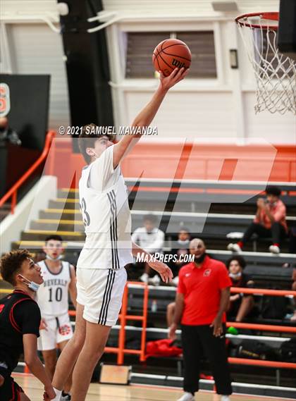 Thumbnail 2 in Beverly Hills vs Santa Clarita Christian (The Beverly Hills Basketball Tournament) photogallery.