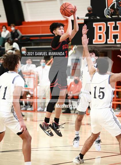 Thumbnail 2 in Beverly Hills vs Santa Clarita Christian (The Beverly Hills Basketball Tournament) photogallery.