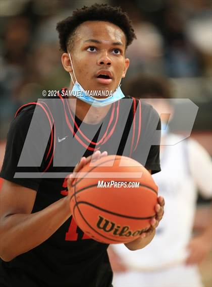 Thumbnail 3 in Beverly Hills vs Santa Clarita Christian (The Beverly Hills Basketball Tournament) photogallery.