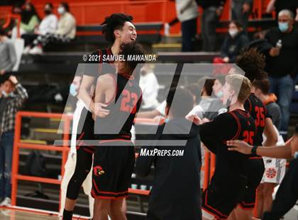 Thumbnail 3 in Beverly Hills vs Santa Clarita Christian (The Beverly Hills Basketball Tournament) photogallery.