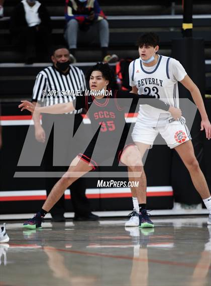 Thumbnail 3 in Beverly Hills vs Santa Clarita Christian (The Beverly Hills Basketball Tournament) photogallery.