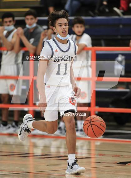 Thumbnail 1 in Beverly Hills vs Santa Clarita Christian (The Beverly Hills Basketball Tournament) photogallery.