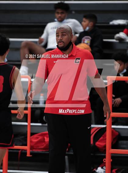 Thumbnail 2 in Beverly Hills vs Santa Clarita Christian (The Beverly Hills Basketball Tournament) photogallery.